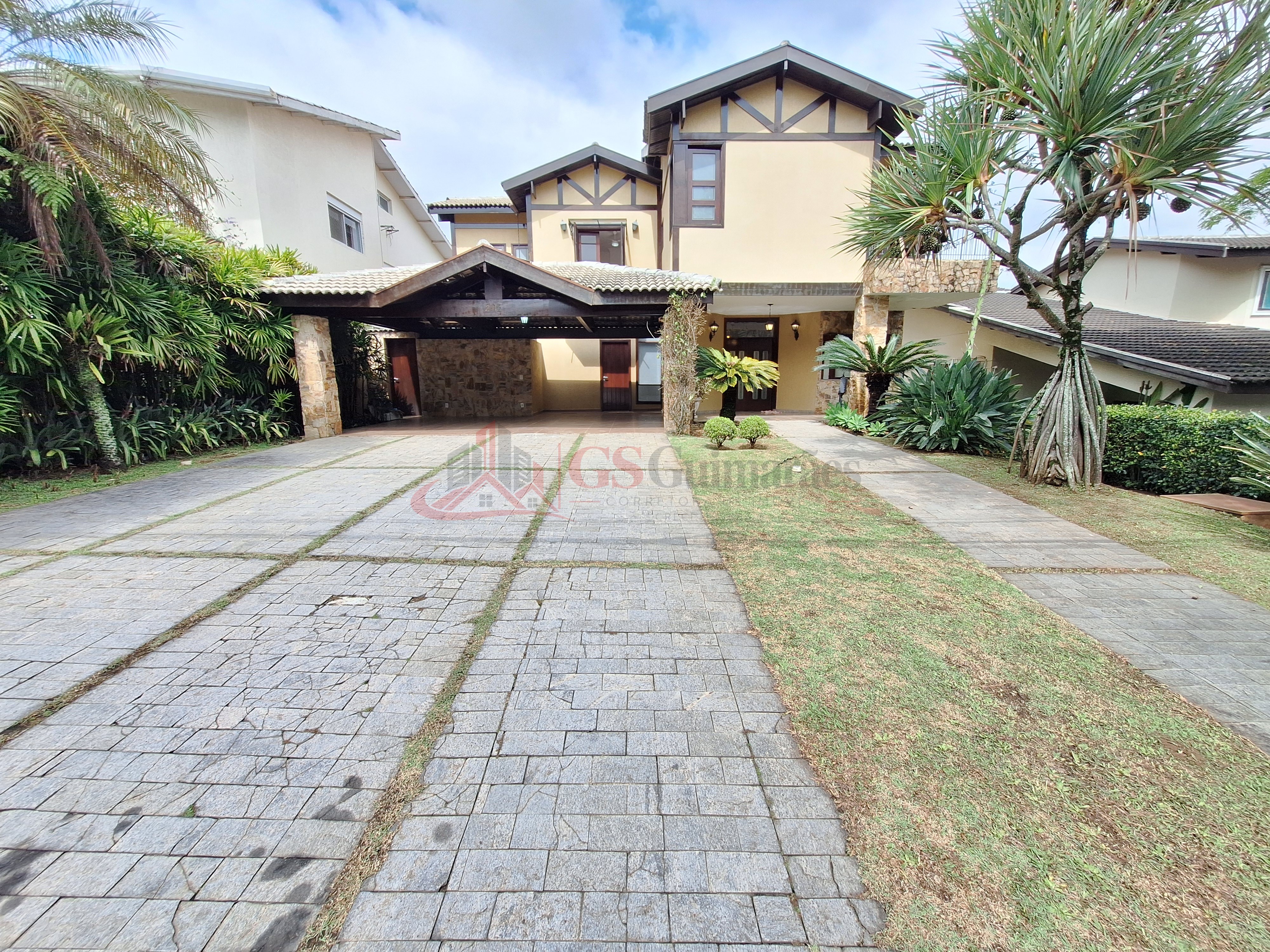 Casa no Residencial 10 – 421,06 m², 1 dormitório | Alphaville